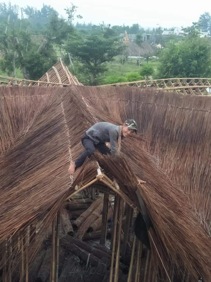 nha lop la 